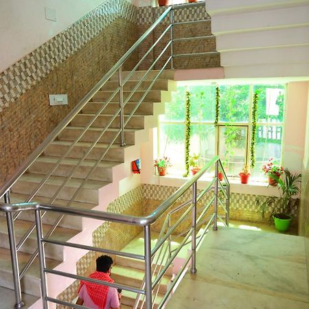Mor Hotel Beach Heaven-স্বর্গদ্বার গোল্ডেন বিচ এবং মন্দিরের কাছে হোটেল বিচ হেভেন- Near Golden Beach & Temple Best Selling & Best Choice Of Travellers プリ エクステリア 写真